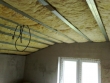 izolácia zníženého stropu - izolácia zníženého stropu v podkrovnom dome v Cífery